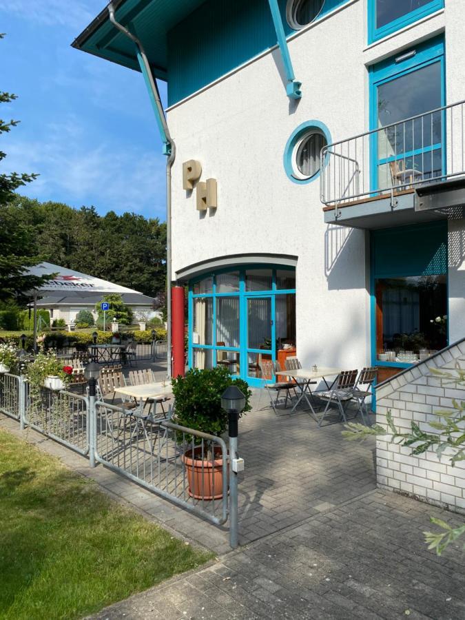 Gut-Hotel Pommernhotel Barth Esterno foto
